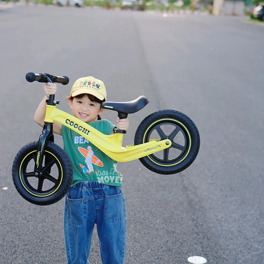 xe đồ chơi cho bé